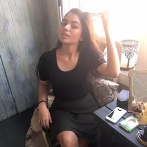 Meet your Posher, Celia